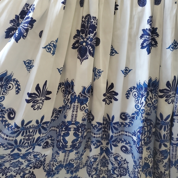 Blue and white modest dress women's size x- small new with tags Le Boudo… - Picture 2 of 4